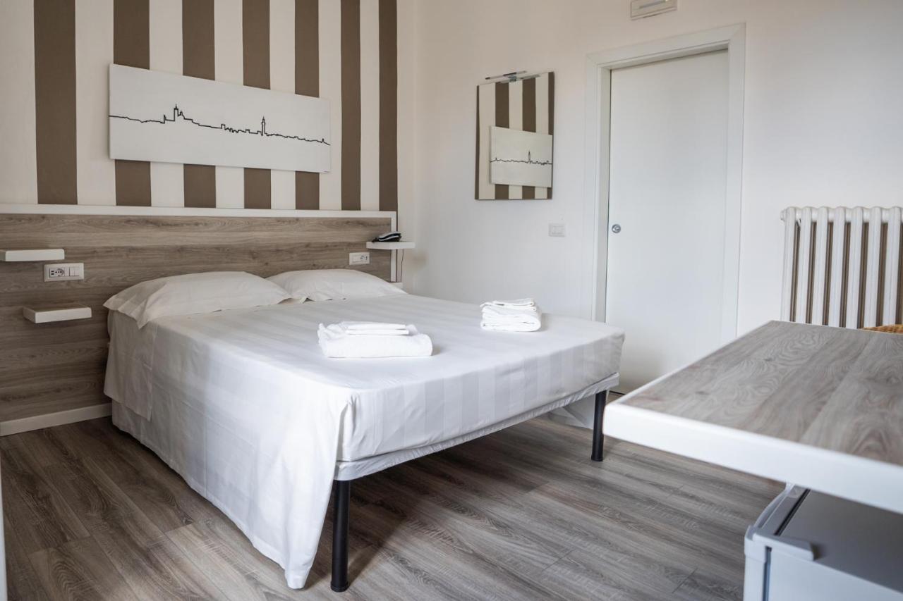 Albergo Centrale Sienne Extérieur photo